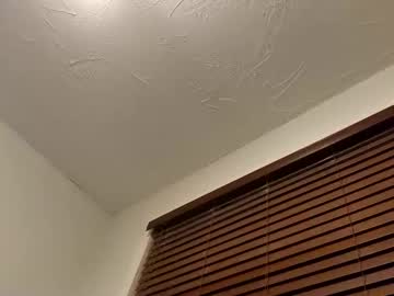 Bulbasaurismettv Chaturbate stream image from June 10, 2025
