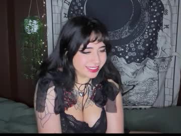 Karinari Chaturbate stream image from June 10, 2025