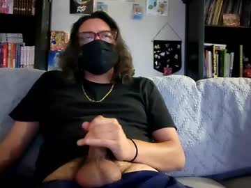 Liltorobull Chaturbate stream image from June 10, 2025