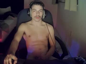 Yvngstevo305 Chaturbate stream image from June 10, 2025