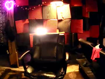 Michelle_Flowers Chaturbate stream image from June 10, 2025