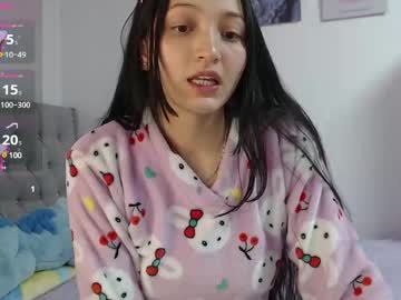 Tendergirls02 Chaturbate stream image from June 10, 2025