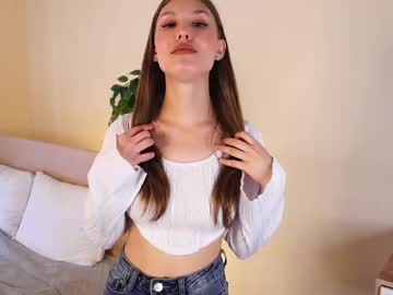 Edytbradway Chaturbate stream image from June 10, 2025