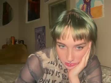Luckylove3 Chaturbate stream image from June 10, 2025