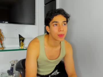 Noxx_Stark Chaturbate stream image from June 10, 2025