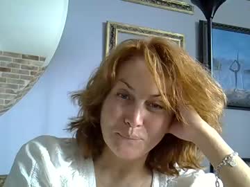 Viktoria_Salut Chaturbate stream image from June 10, 2025