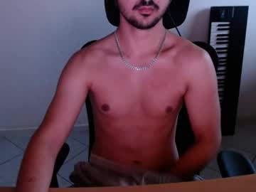 Analo08 Chaturbate stream image from June 10, 2025