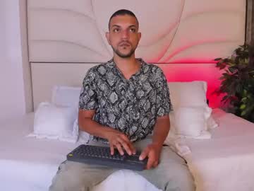 Liamdevereux Chaturbate stream image from June 10, 2025