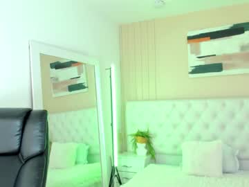 Emma_International Chaturbate stream image from June 10, 2025