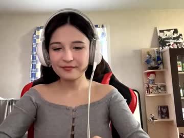 Philomenaarness Chaturbate stream image from June 10, 2025