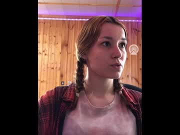 Phoenix111117 Chaturbate stream image from June 10, 2025