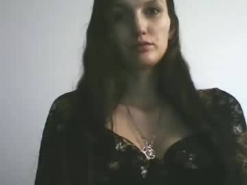 Adelineamore Chaturbate stream image from June 10, 2025