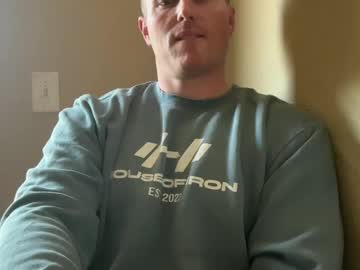 Gimmesumore Chaturbate stream image from June 10, 2025