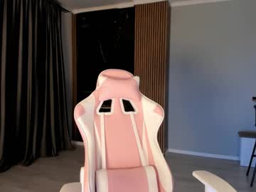 Ji_Yon_1 Chaturbate stream image from June 10, 2025