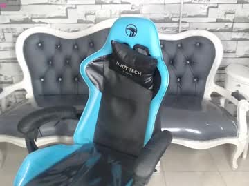 Medoly_Pearl_A Chaturbate stream image from June 10, 2025