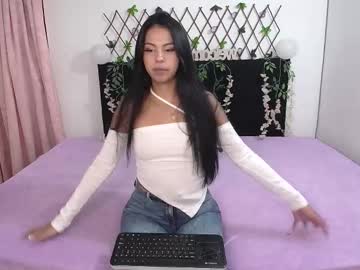 Bellaagoddesss Chaturbate stream image from June 10, 2025