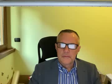 Niceshy_71 Chaturbate stream image from June 10, 2025