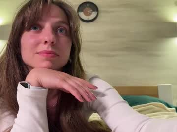 Callme_Yumi Chaturbate stream image from June 10, 2025
