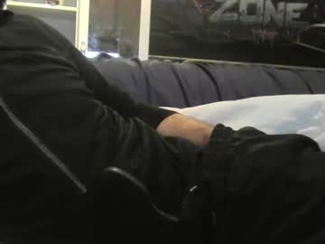 Titfred54380 Chaturbate stream image from June 10, 2025