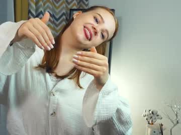 Harrietcorell Chaturbate stream image from June 10, 2025