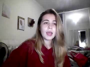 Nataliawinterly Chaturbate stream image from June 10, 2025