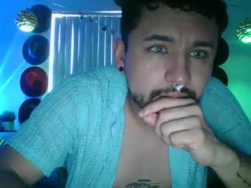Iamapolox Chaturbate stream image from June 10, 2025