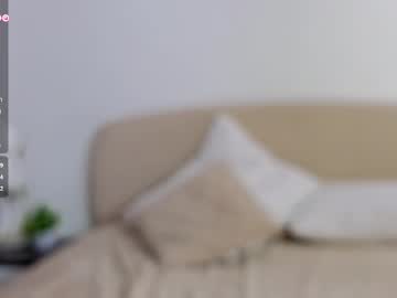 Lynndolly Chaturbate stream image from June 10, 2025