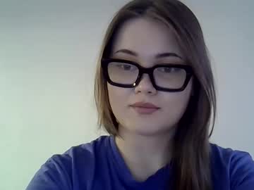 Shynesssii Chaturbate stream image from June 11, 2025