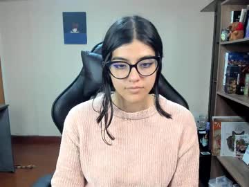 Valerie__Sky Chaturbate stream image from June 11, 2025