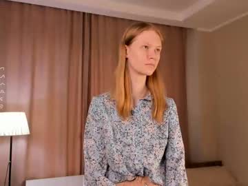 Zarablumer Chaturbate stream image from June 11, 2025