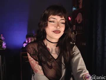 Aniccangel Chaturbate stream image from June 11, 2025