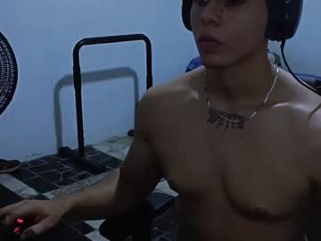 Daito_Storm Chaturbate stream image from June 11, 2025