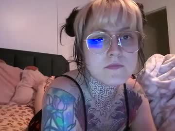 Leia_Megan Chaturbate stream image from June 11, 2025