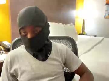 3azym Chaturbate stream image from June 11, 2025