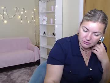 Nikaskylink Chaturbate stream image from June 11, 2025