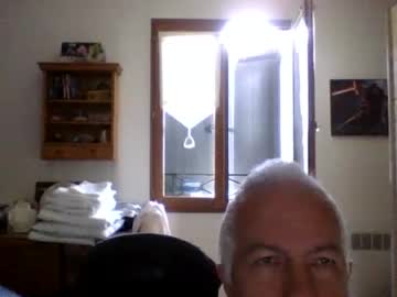 Ulfone87 Chaturbate stream image from June 11, 2025