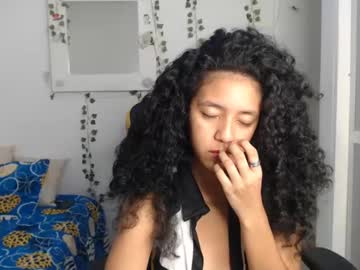 Alicia_Wonderlands Chaturbate stream image from June 11, 2025