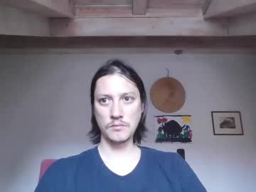 Daniel37420 Chaturbate stream image from June 11, 2025