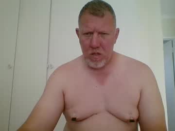 Chrispainpig Chaturbate stream image from June 11, 2025