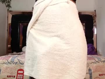 Dayanna_Latin_ Chaturbate stream image from June 11, 2025