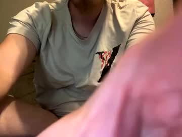 Cuteguybigd Chaturbate stream image from June 11, 2025