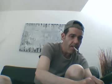 Spliffray Chaturbate stream image from June 11, 2025