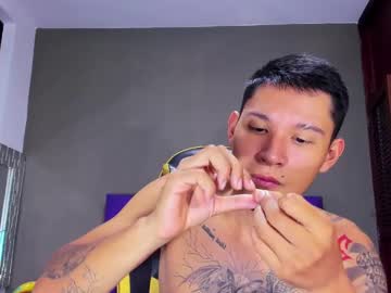 Davidherrera__ Chaturbate stream image from June 11, 2025