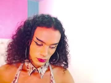 Foxy_Ella Chaturbate stream image from June 11, 2025