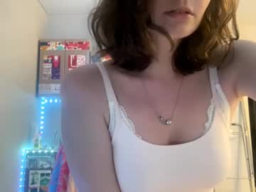 Eadlincoup Chaturbate stream image from June 11, 2025