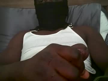 Llcoolblack Chaturbate stream image from June 11, 2025
