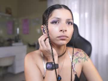 Polvodeestrellas_ Chaturbate stream image from June 11, 2025