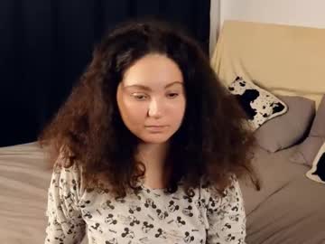Kendrahakey Chaturbate stream image from June 11, 2025
