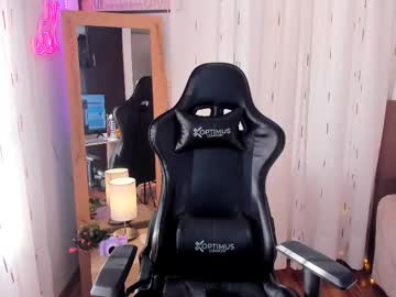 Emma_Kala Chaturbate stream image from June 11, 2025