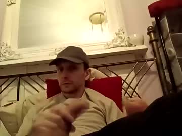 Alexevans1995 Chaturbate stream image from June 12, 2025